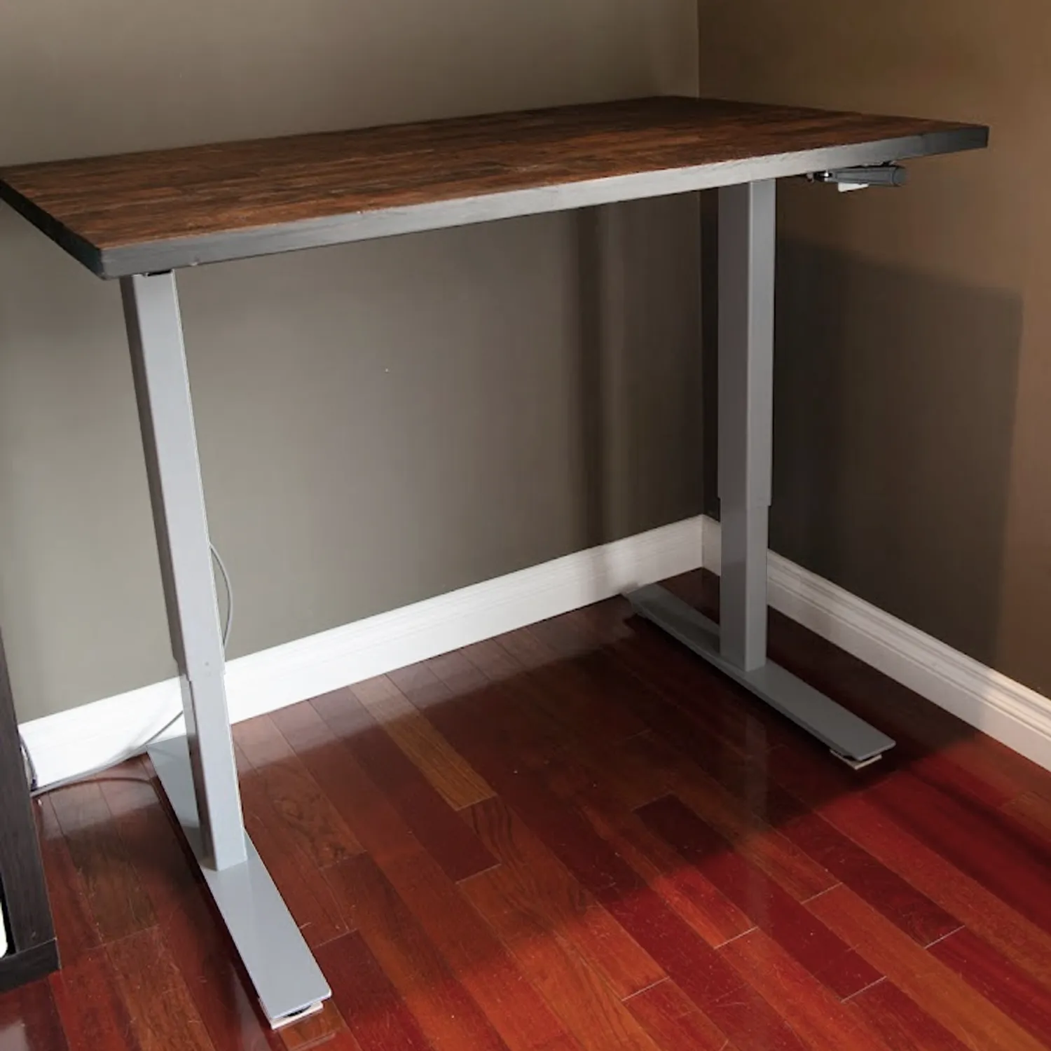 Manual Crank Desk with Table Top Options