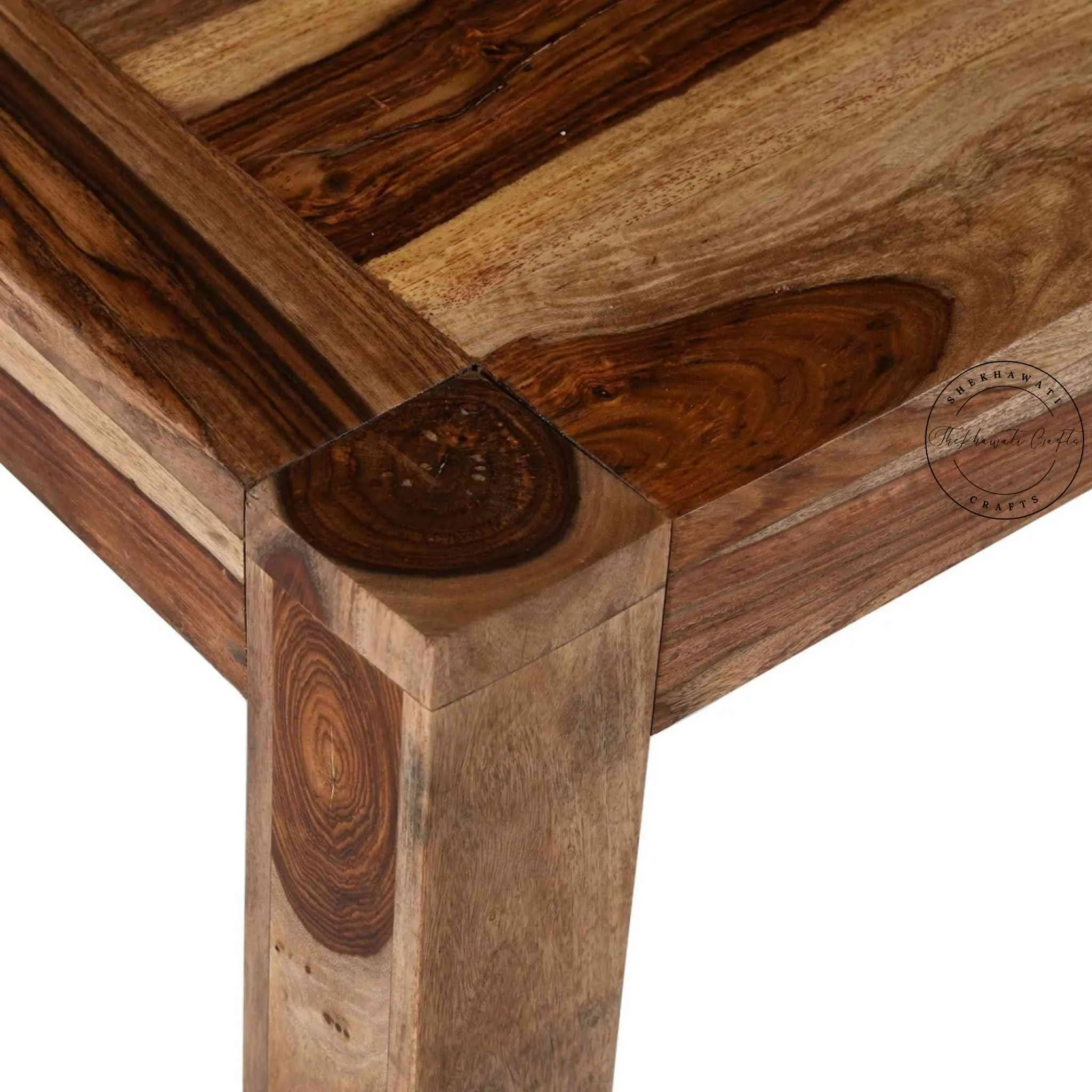 Odi Dining Table